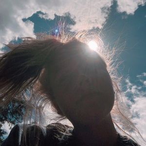 Meet your Posher, Dayna